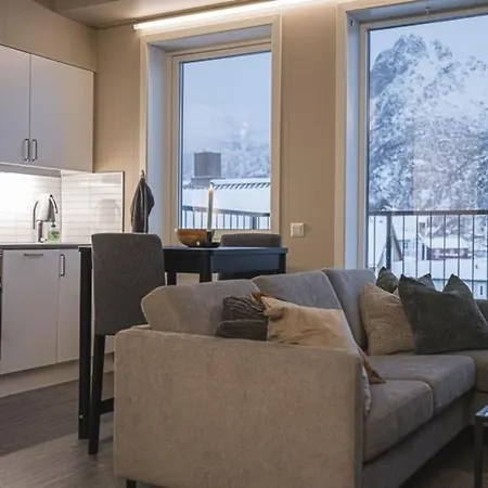Lägenhet Leilighet Med Fjellutsikt Svolvær